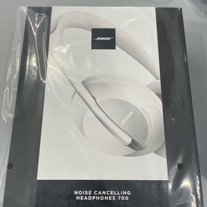 Bose 700 Headphones